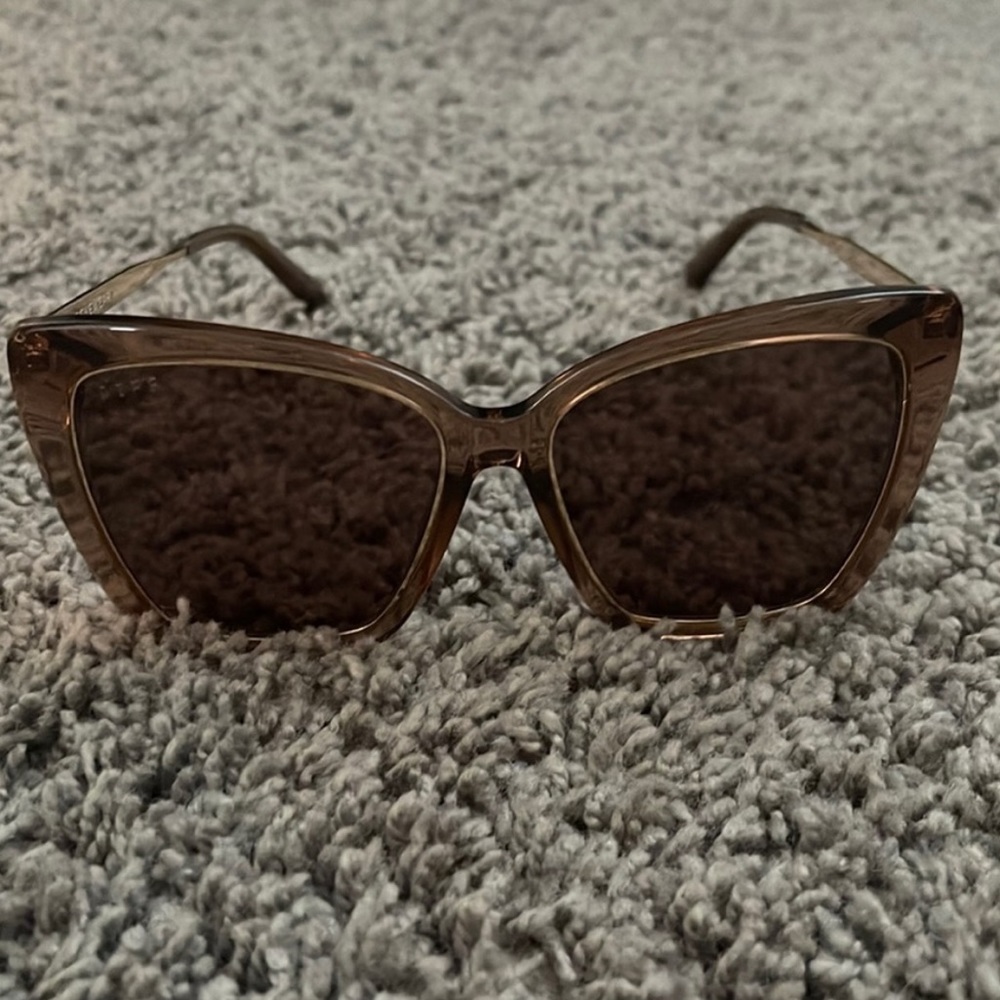 DIFF Eyewear Sunglasses